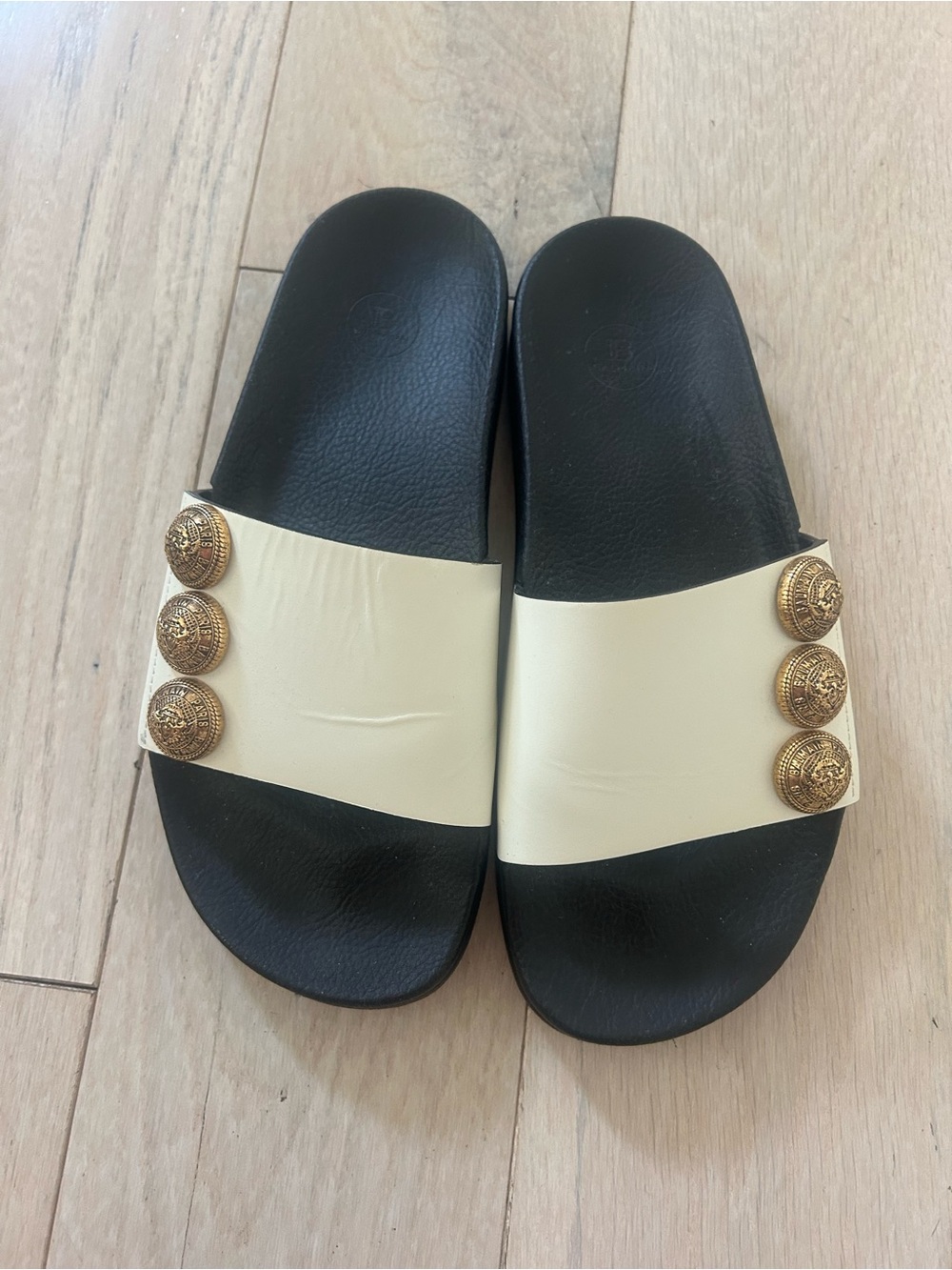 Balmain Symi Button Slides 39